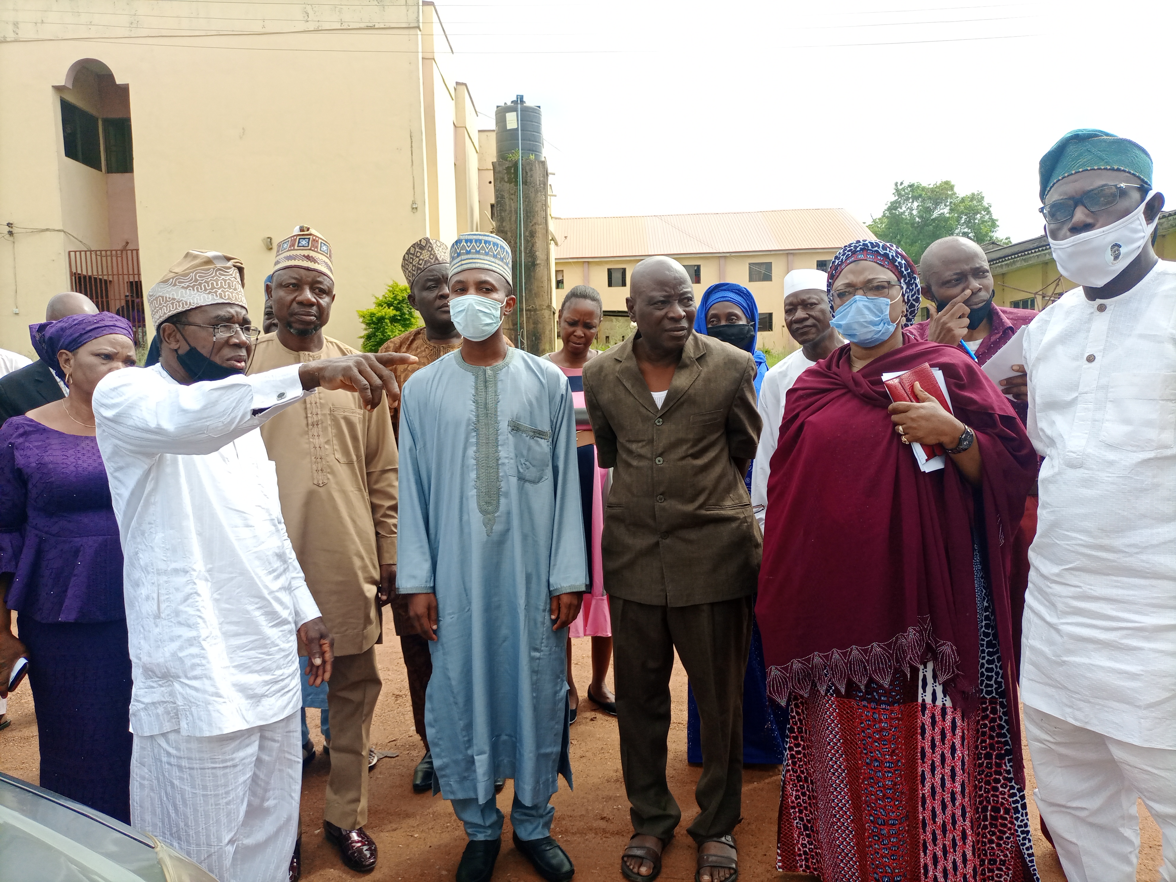 AN OFFICIAL VISIT OF THE HONOURABLE COMMISSIONER FOR TERTIARY EDUCATION, SCIENCE AND TECHNOLOGY AND HIS ENTOURAGE TO KWCOED, ILORIN